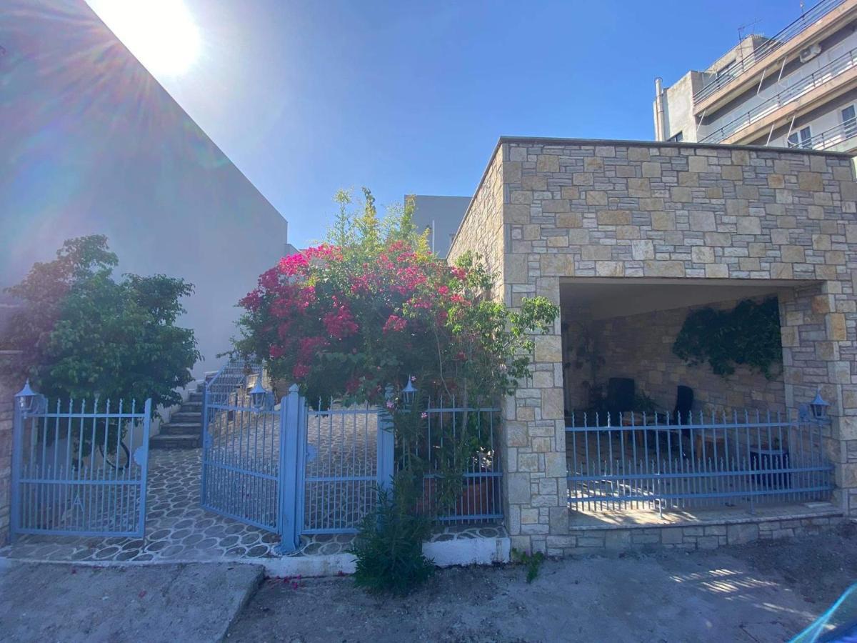 Πέτρινο Στη Θάλασσα Leilighet Návpaktos Eksteriør bilde