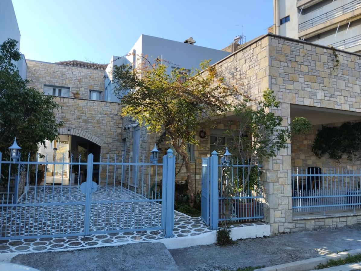 Πέτρινο Στη Θάλασσα Leilighet Návpaktos Eksteriør bilde